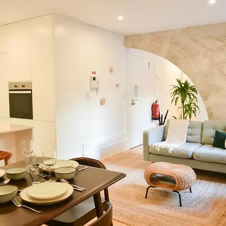 Lindo 2 Quartos Com Patio - Batalha - C Apartment