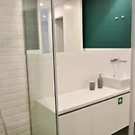 Lindo 2 Quartos Com Patio - Batalha - C *