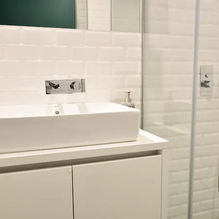 Appartement Lindo 2 Quartos Com Patio - Batalha - C