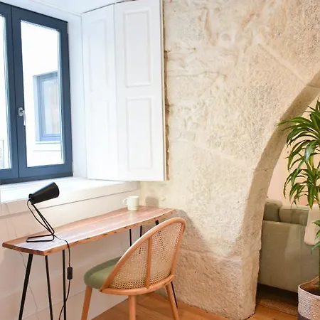 Lindo 2 Quartos Com Patio - Batalha - C 公寓 波尔图
