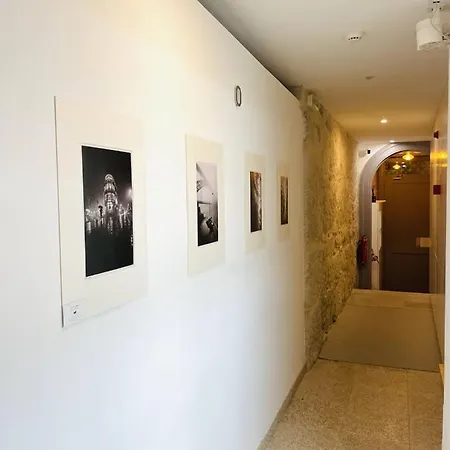 Lindo 2 Quartos Com Patio - Batalha - C