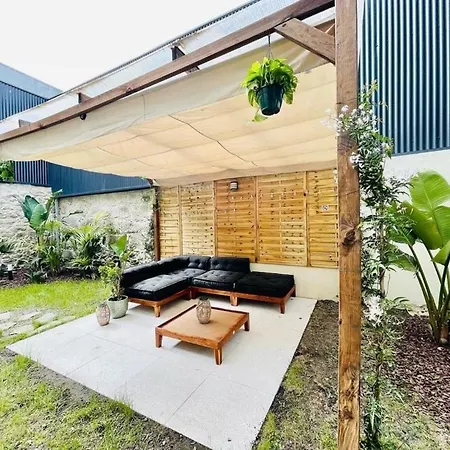 Lindo 2 Quartos Com Patio - Batalha - C Apartman Porto