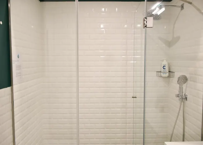 Apartament Lindo 2 Quartos Com Patio - Batalha - C *