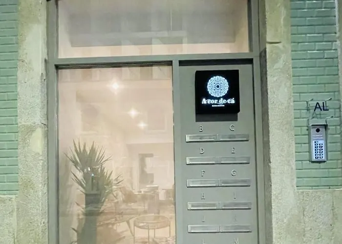 Lindo 2 Quartos Com Patio - Batalha - C *