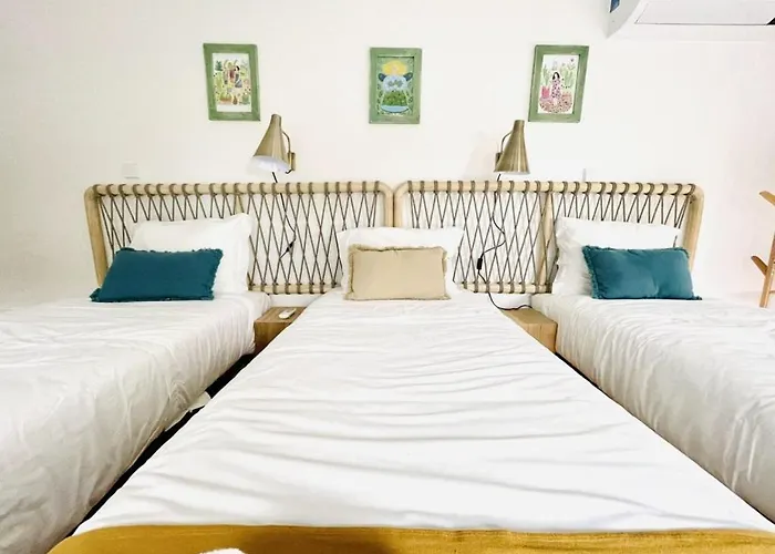 Lindo 2 Quartos Com Patio - Batalha - C