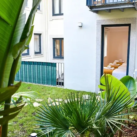 Lindo 2 Quartos Com Pátio - Batalha - C Apartamento Oporto