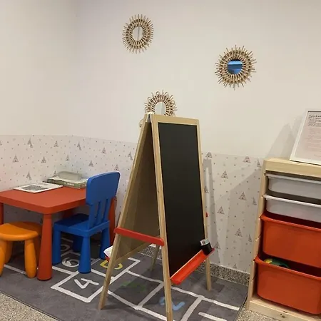 Lindo 2 Quartos Com Pátio - Batalha - C Apartamento *