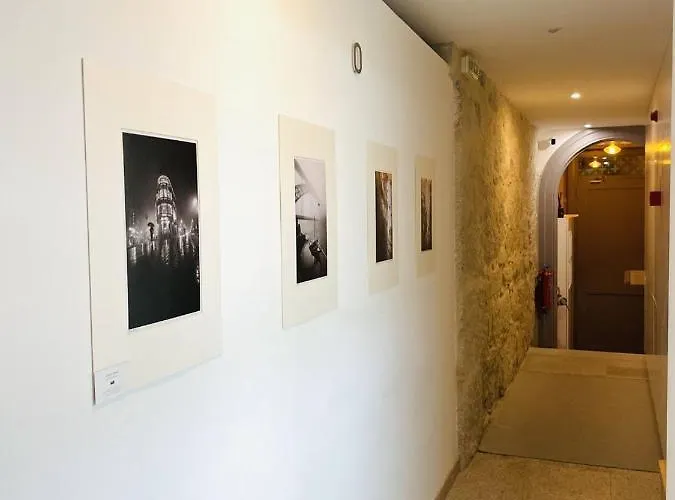 Lindo 2 Quartos Com Patio - Batalha - C