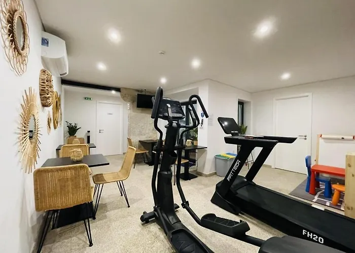 Lindo 2 Quartos Com Patio - Batalha - C